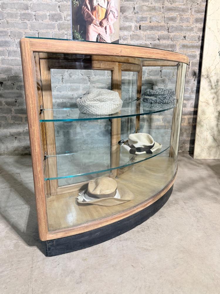 SHOP COUNTER, MID-20TH CENTURY