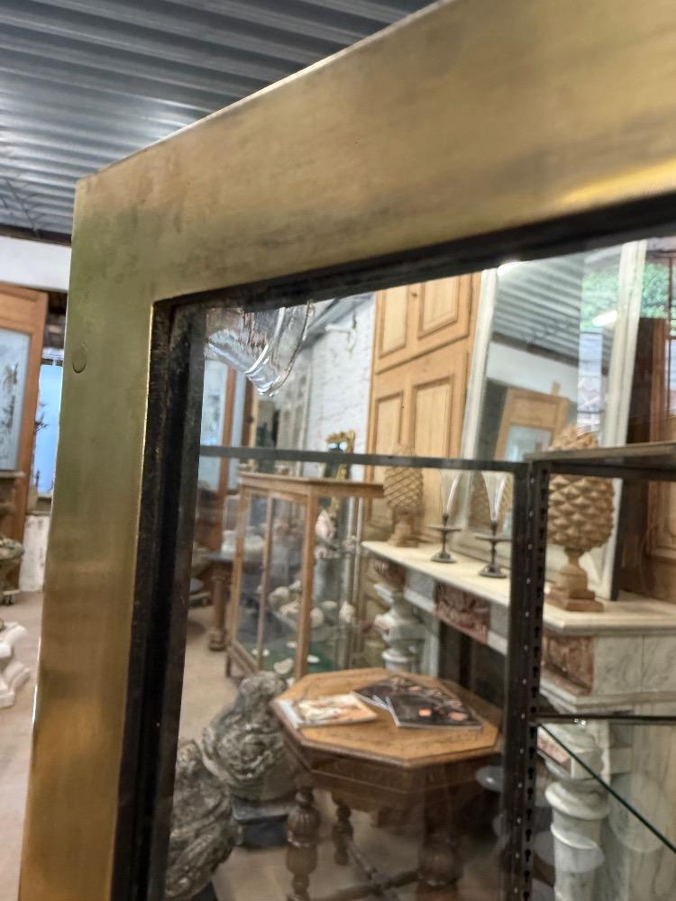 SHOP DISPLAY CASE, EARLY 20TH CENTURY