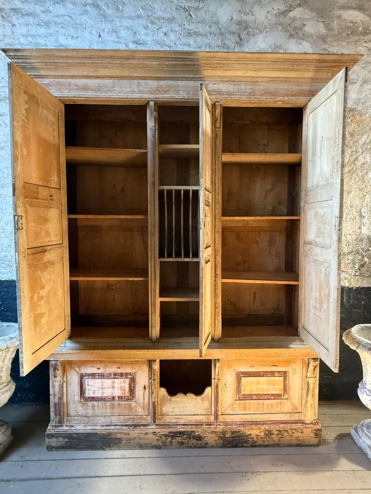 Shop furniture, mid-19th century 