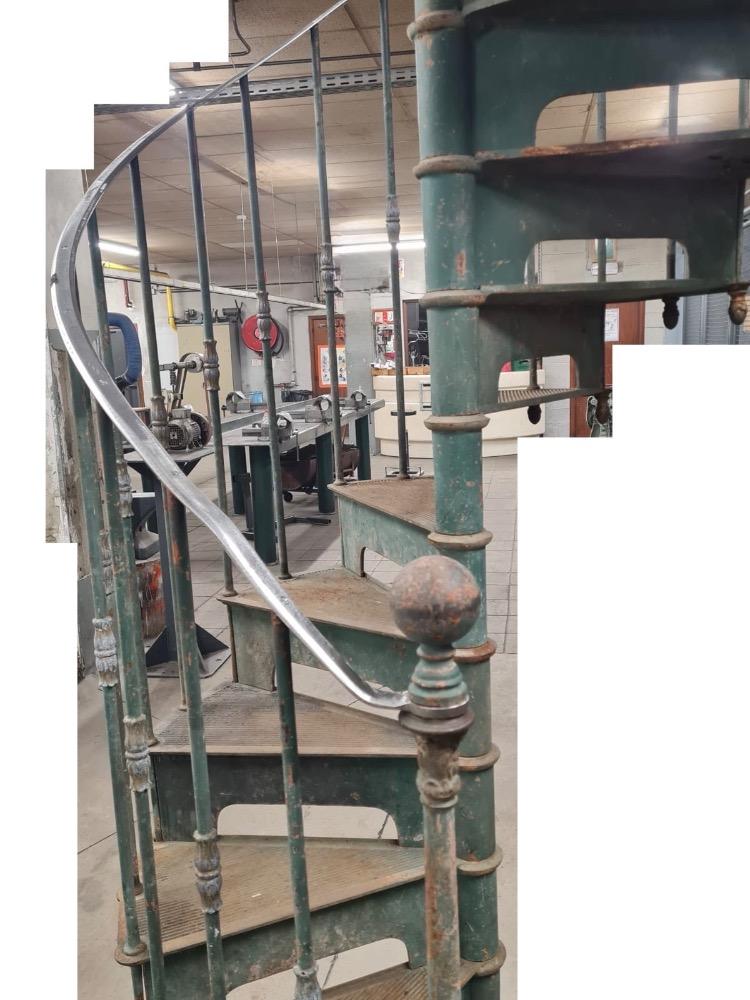 SPIRAL STAIRCASE, EARLY 20TH CENTURY