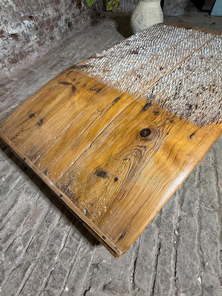 TRIBULUM, 19th CENTURY